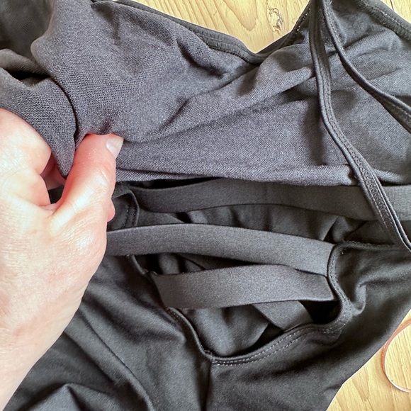 3/$15 So Danca Black Dance Bodysuit Girls L - Picture 4 of 5